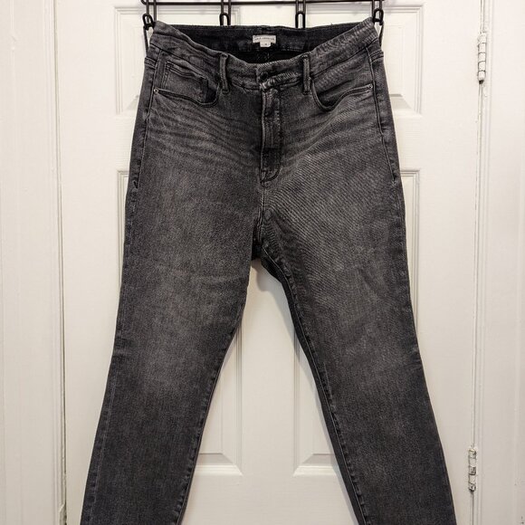 Good American Good Legs Stovepipe Jeans (18) - Picture 5 of 9